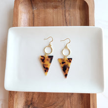 Load image into Gallery viewer, Olivia Earrings - Tortoise