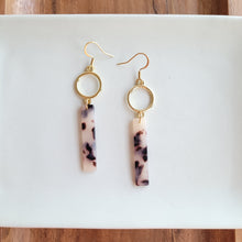 Load image into Gallery viewer, Isabella Earrings - Blonde Tortoise