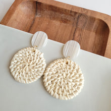 Load image into Gallery viewer, Dominica Earrings - Light Rattan Seashell