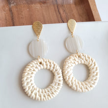 Load image into Gallery viewer, Lana Earrings - Light Rattan Seashell