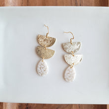 Load image into Gallery viewer, Aria Earrings - Pebble