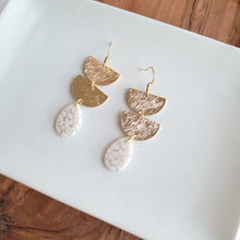 Load image into Gallery viewer, Aria Earrings - Pebble