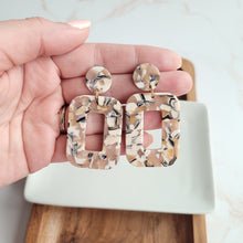 Load image into Gallery viewer, Margot Earrings - Sandstone