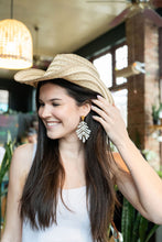 Load image into Gallery viewer, Palm Earrings - Seashell