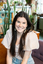 Load image into Gallery viewer, Lana Earrings - Light Rattan Seashell