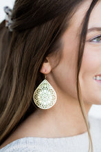 Load image into Gallery viewer, Camilla Pendant Earrings