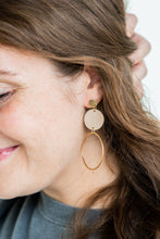 Load image into Gallery viewer, Sadie Earrings - Linen