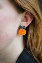 Load image into Gallery viewer, Bow Pumpkin Patch Earrings - Orange
