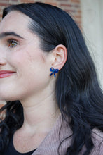 Load image into Gallery viewer, Bow Studs - Navy
