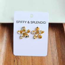 Load image into Gallery viewer, Blossom Studs - Mustard
