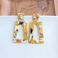 Load image into Gallery viewer, Avery Earrings - Mustard