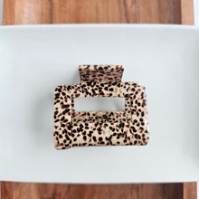 Load image into Gallery viewer, Carly Hair Claw - Brown Dot
