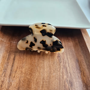 Cara Hair Claw - Blonde Tortoise