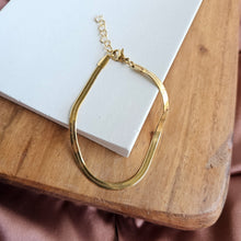 Load image into Gallery viewer, Luxe Gold Herringbone Bracelet