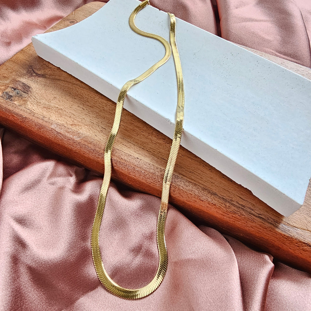 Luxe Gold Herringbone Chain - 20