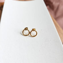 Load image into Gallery viewer, Luxe Gold Oriana Studs - Small