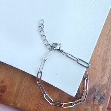 Load image into Gallery viewer, Luxe Silver Paper Clip Bracelet