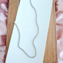 Load image into Gallery viewer, Luxe Silver Rope Chain - 18&quot;
