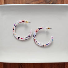 Load image into Gallery viewer, Camy Hoops - Marble Confetti
