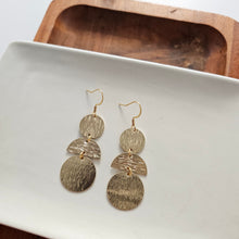 Load image into Gallery viewer, Madelyn Earrings - Gold