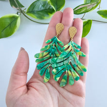 Load image into Gallery viewer, Palm Earrings - Green
