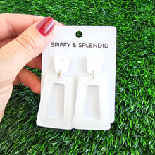 Load image into Gallery viewer, Avery Earrings - White Glitter
