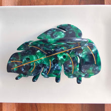 Load image into Gallery viewer, Monstera Leaf Hair Claw - Dark Green
