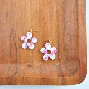 Daisy Earrings - Cherry Blossom