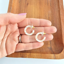 Load image into Gallery viewer, Micro Cam Mini Hoops - Ivory