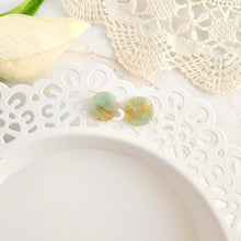 Load image into Gallery viewer, Gia Studs - Champagne Mint