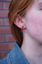 Load image into Gallery viewer, Micro Cam Mini Hoops - Scarlet
