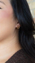 Load image into Gallery viewer, Luxe Bianca Studs - Gold