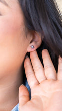 Load image into Gallery viewer, Luxe Starburst Studs - Silver