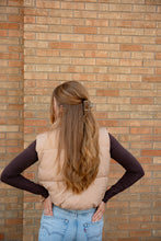 Load image into Gallery viewer, Carly Hair Claw - Giraffe