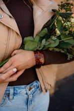 Load image into Gallery viewer, Brynn Bracelet - Amber Dot - Small