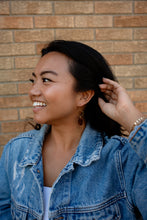 Load image into Gallery viewer, Emma Earrings - Amber Dot