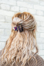Load image into Gallery viewer, Carly Hair Claw - Navy Maroon
