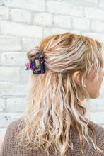 Load image into Gallery viewer, Carly Hair Claw - Navy Maroon