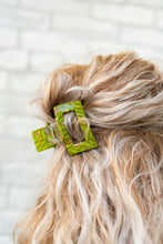 Load image into Gallery viewer, Carly Hair Claw - Army Green