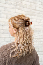 Load image into Gallery viewer, Carly Hair Claw - Walnut