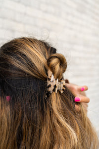 Cara Hair Claw - Blonde Tortoise