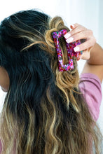 Load image into Gallery viewer, Cassidy Hair Claw - Paradise Pink