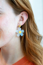Load image into Gallery viewer, Daisy Earrings