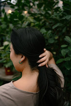 Load image into Gallery viewer, Micro Cam Mini Hoops - Palm Lustre