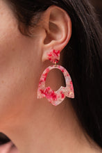 Load image into Gallery viewer, Tulip Earrings - Rosey
