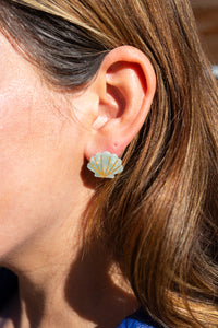 Seashell Studs - Seafoam Pearl