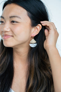 Ava Earrings - Pearl