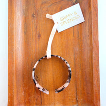 Load image into Gallery viewer, Brynn Bracelet - Blonde Tortoise - Standard
