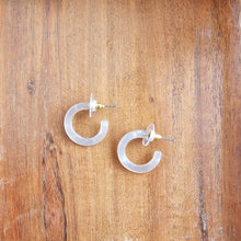 Load image into Gallery viewer, Micro Cam Mini Hoops - Cashmere
