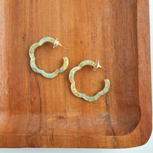 Load image into Gallery viewer, Posey Hoops - Champagne Mint